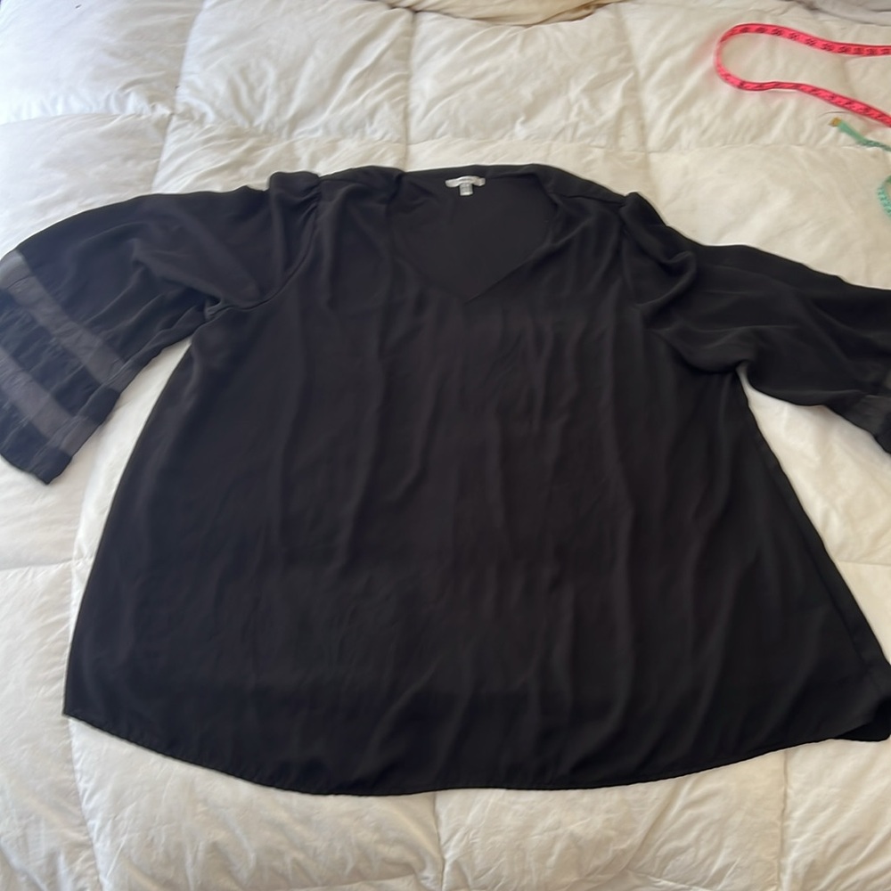 Black Blouse Fully Lined VNeck Bell Sleeves Beautiful Tailored Blouse EUC SZ 3X